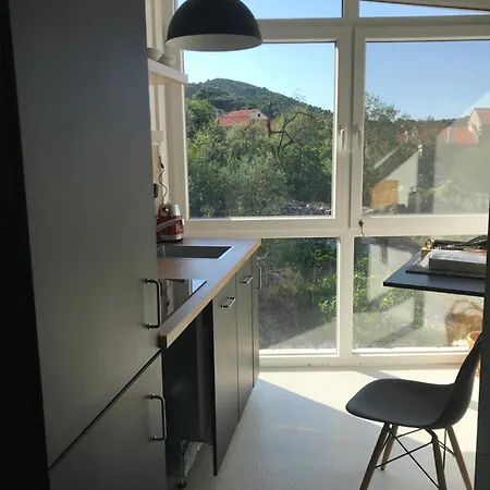 House Anna Veli Iž