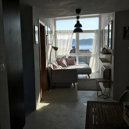 House Anna Veli Iž