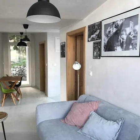House Anna בית נופש Veli Iž